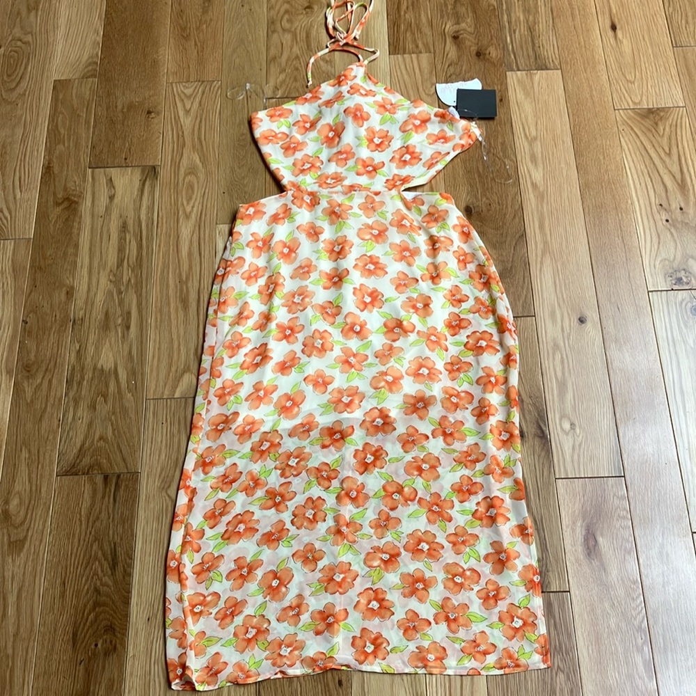 Le Lis Vibrant Orange and Peach Floral Dress